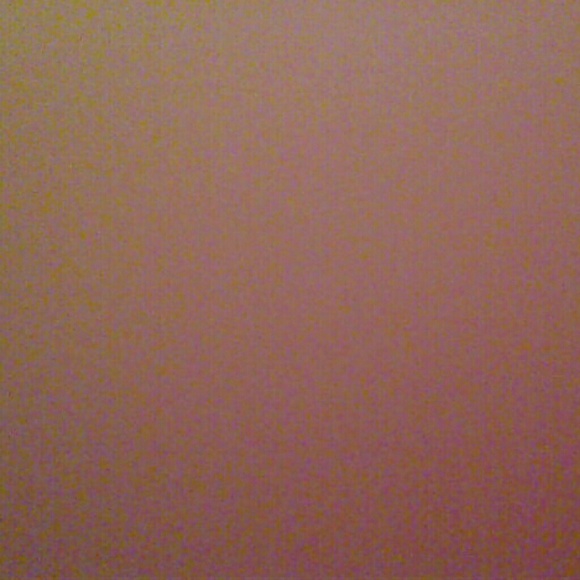 Profile Picture of Tran Vu (@lolokayboob) on Poshmark