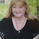 Profile Picture of Suzanne Magee (@suzanne.magee) on Instagram