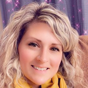 Profile Picture of Erin Schneider (@earn3) on Pinterest