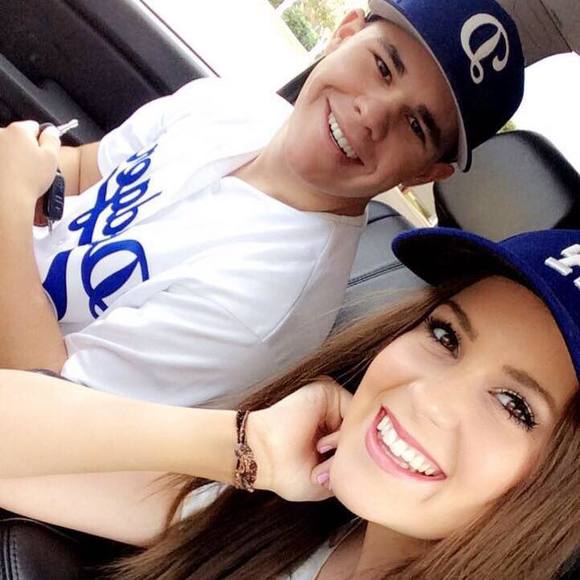 Kyle Santillan - Poshmark Profile Picture of Kyle Santillan (@kdsantil) on Poshmark