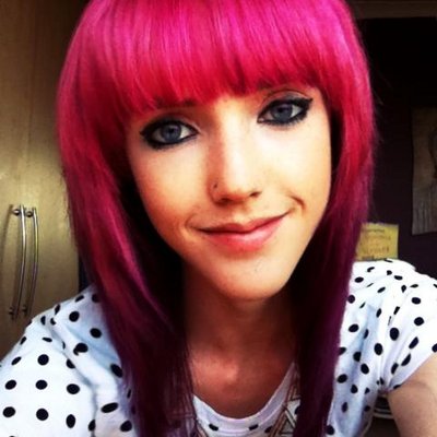 Profile Picture of Josie Hull (@josiehull) on Twitter