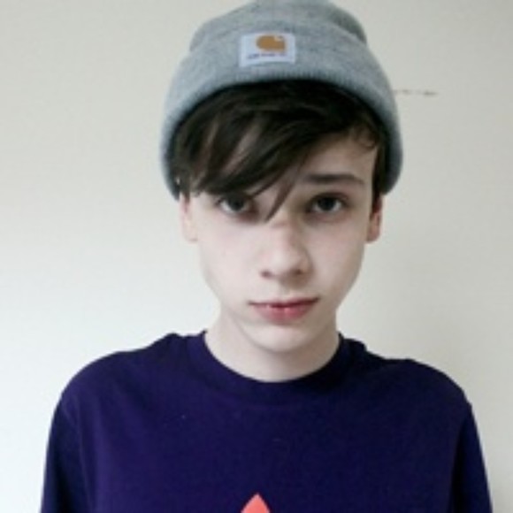 Profile Picture of Carlos Ruffin (@ruffin21324324) on Poshmark