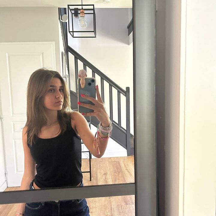 Profile Picture of Agathe (@agathetrabelsi) on Tiktok