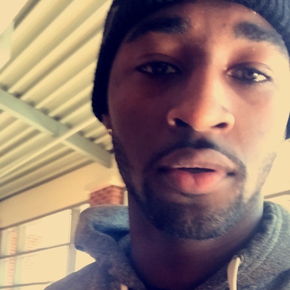 Profile Picture of Shawn Benson (@jermaineb98) on Poshmark