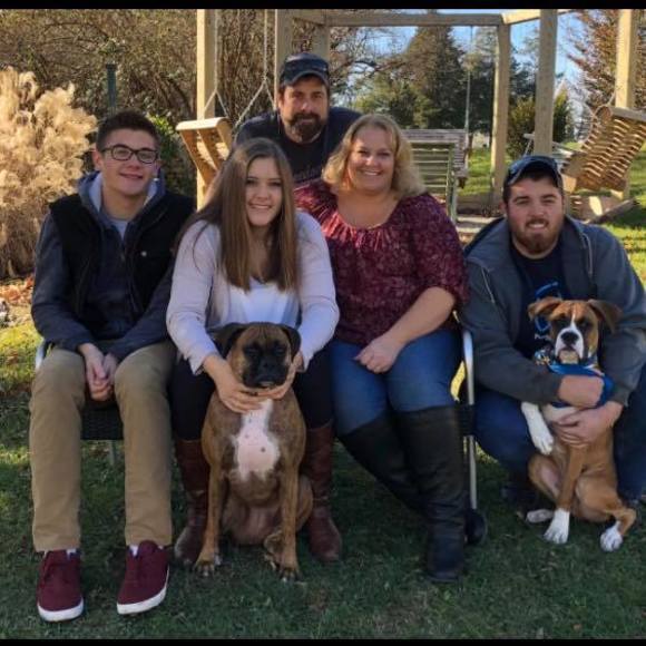 Profile Picture of Kimberly Kunder-hackman (@kmh103) on Poshmark