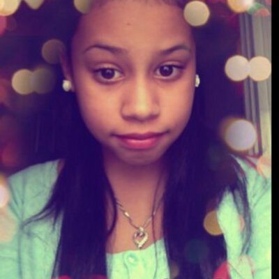 Profile Picture of Kimberly Cadenas (@kimcade12) on Twitter