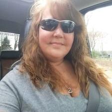 Profile Picture of Lisa Petruzzi-Schaar (@britnicaly) on Twitter