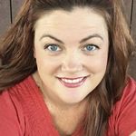 Profile Picture of Robin Daniels (@robindanielswriter) on Instagram
