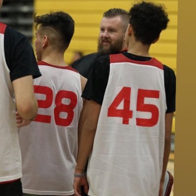 Profile Picture of Jason Patterson (@MU_Coach_Jason) on Twitter