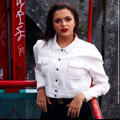 Profile Picture of CLARICE HERRING (@Claricehers) on Twitter