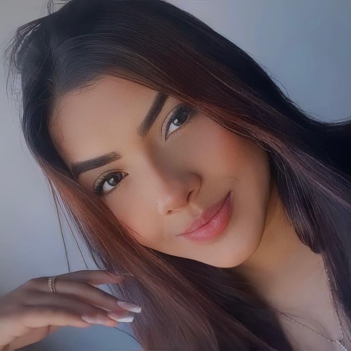 Viviannesl - Tiktok Profile Picture of Viviannesl (@viviannels_3) on Tiktok