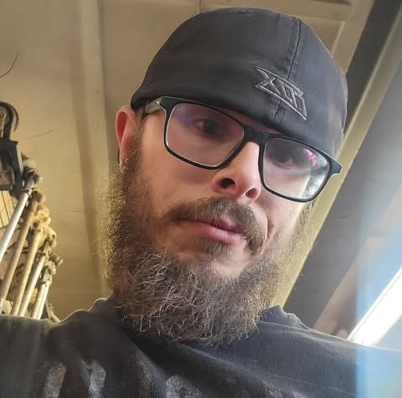 Profile Picture of Andy Fetko (@fetkoandy) on Poshmark