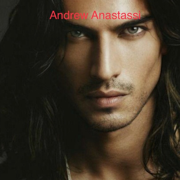 Profile Picture of Andrew Anastassi (@andrewisqueen) on Poshmark