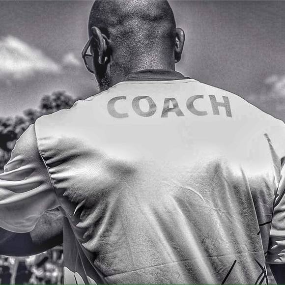 Profile Picture of Ewerson Rhenan (@ewerson_4) on Poshmark