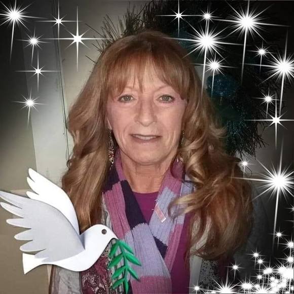 Profile Picture of Janet Weakley (@jlweakley09) on Poshmark