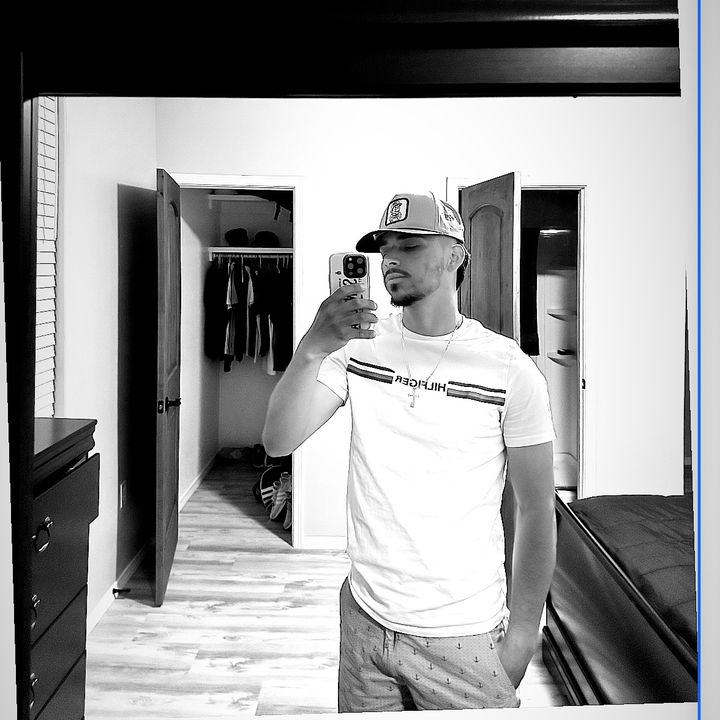 Profile Picture of fernando (@fernandosolano_3) on Tiktok