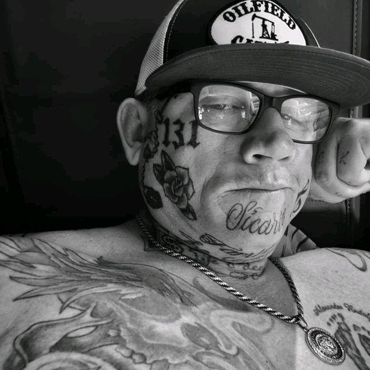 Profile Picture of scott (@scottynester8) on Tiktok