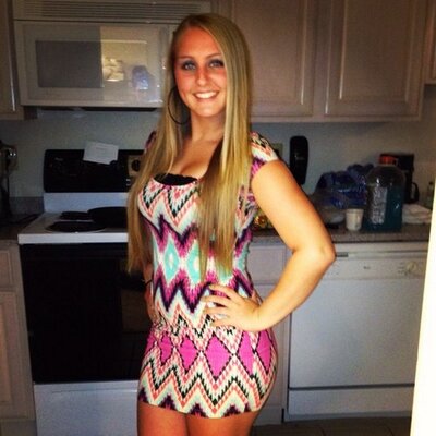 Profile Picture of Kara Casale (@karalynnCasale) on Twitter