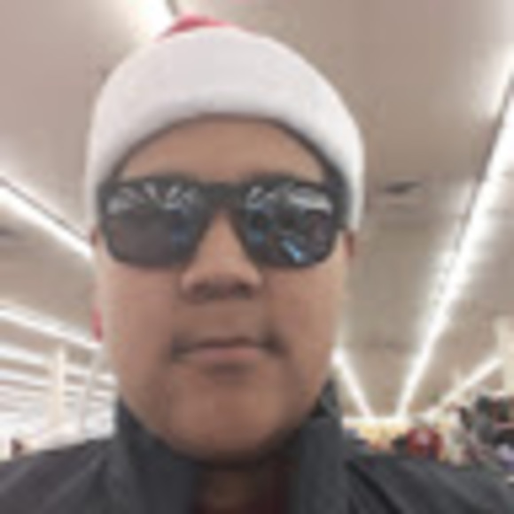 Profile Picture of Calebxx11 Calebxx11 (@calebxx11gamer) on Poshmark