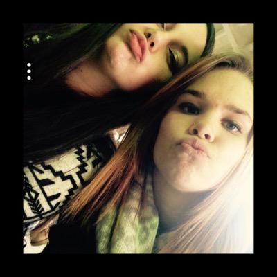 Profile Picture of Mariah Sharp (@riahelizabeth23) on Twitter