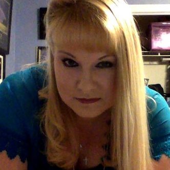 Profile Picture of Meredith Dennis (@MeredithWDennis) on Twitter