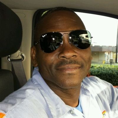Profile Picture of Bobby McClendon (@@snookum1) on Twitter