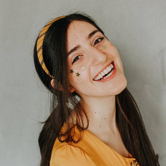 Profile Picture of Natalie Mazmanian (@natofu) on Poshmark