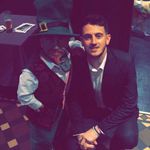 Profile Picture of Robin Grayson (@robieeggram) on Instagram