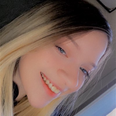 Profile Picture of Kacie Roberts (@KacieRo32759459) on Twitter