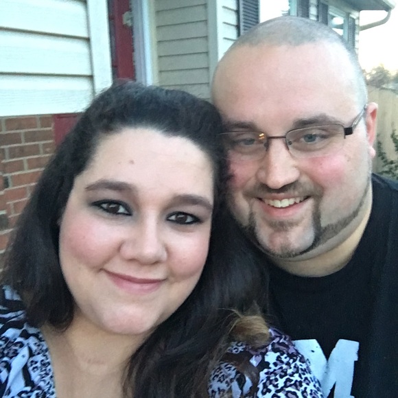 Profile Picture of Julia Inman (@jinman81) on Poshmark