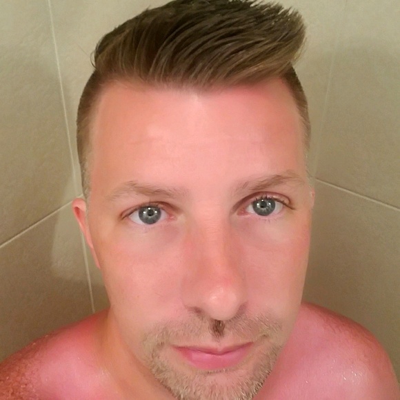 Profile Picture of Tom Dougherty (@tom_dougherty) on Poshmark