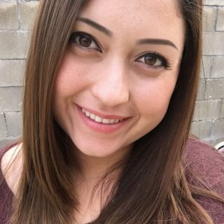 Profile Picture of lizette_alvarez (@lizette_alvarez) on Instagram