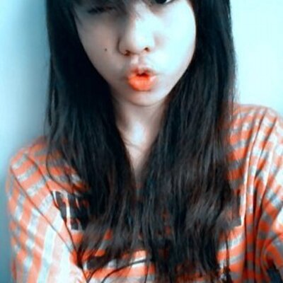Profile Picture of To_fast_to_live (@amanda_nen) on Twitter