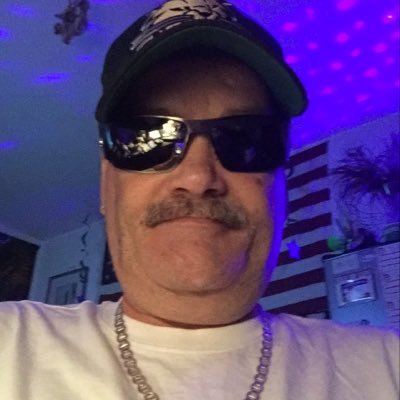 Profile Picture of Kenneth Westmoreland (@KennethWestmo12) on Twitter