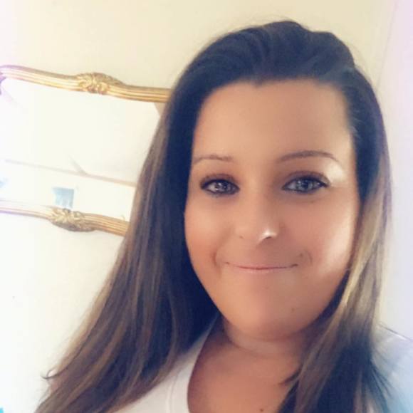 Profile Picture of Lori Mathews (@1badchick4him) on Poshmark