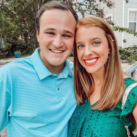 Profile Picture of Alexa Bradley (@ahwilcosky) on Poshmark