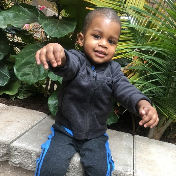 Profile Picture of Charles Little (@franchise_jr) on Poshmark