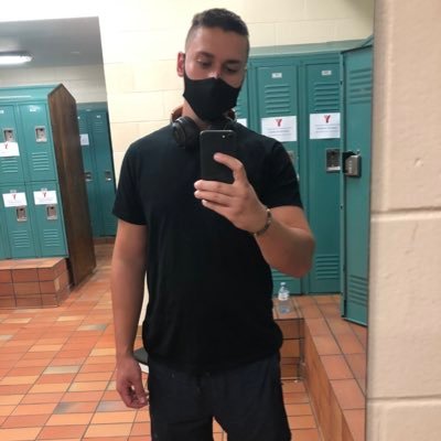 Profile Picture of Wyatt Jones (@wyattjones55) on Twitter