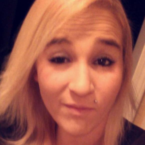 Profile Picture of Haley Holtzclaw (@haleyrae24) on Poshmark
