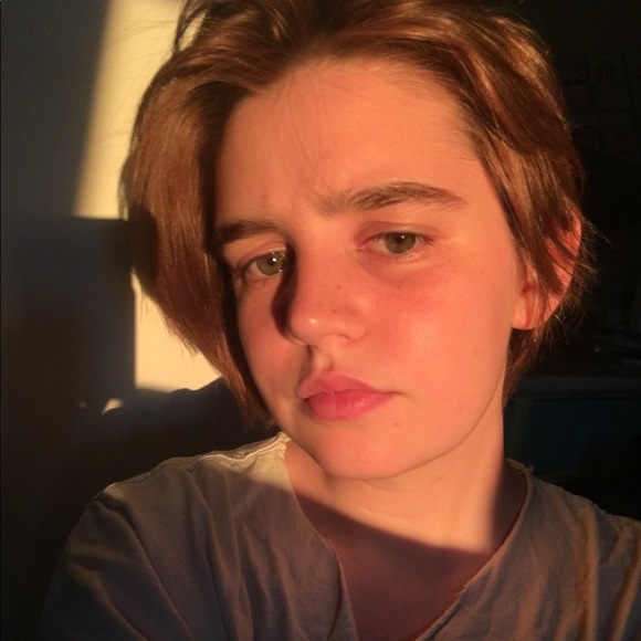 Profile Picture of Quinn Mahoney (@quinnmyhoney) on Poshmark