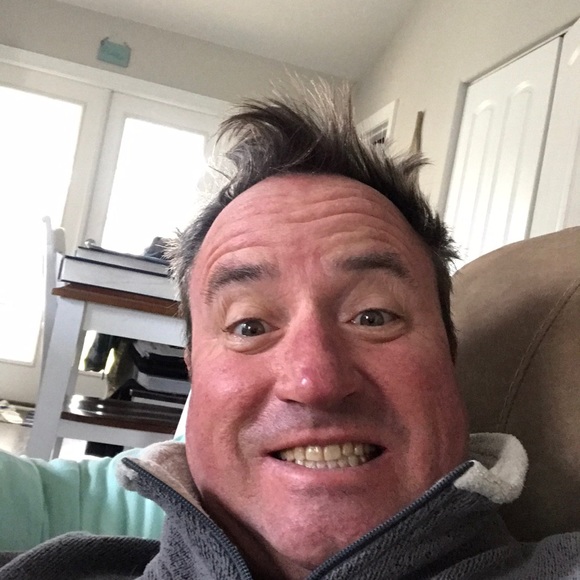 Profile Picture of Steven Tompkins (@tunatimmy1) on Poshmark