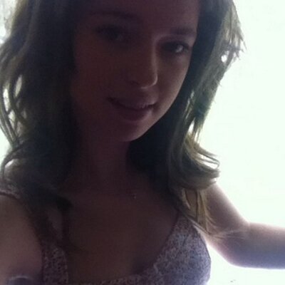 Profile Picture of Corina Tom (@corina_tom) on Twitter
