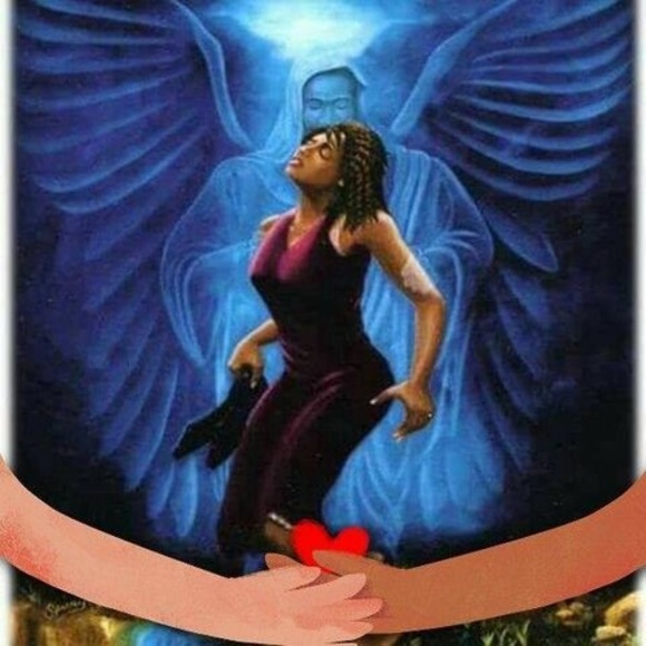 Profile Picture of Temple Edwards (@tmiller5020) on Poshmark