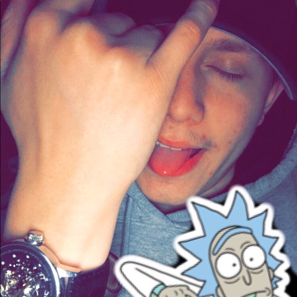 Profile Picture of Rudy Yanez (@angel_papo) on Poshmark