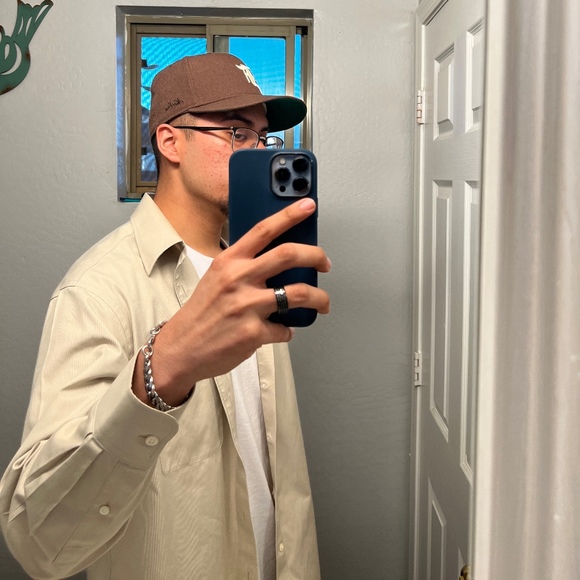 Profile Picture of Jerry Macias (@jmacias_24) on Poshmark