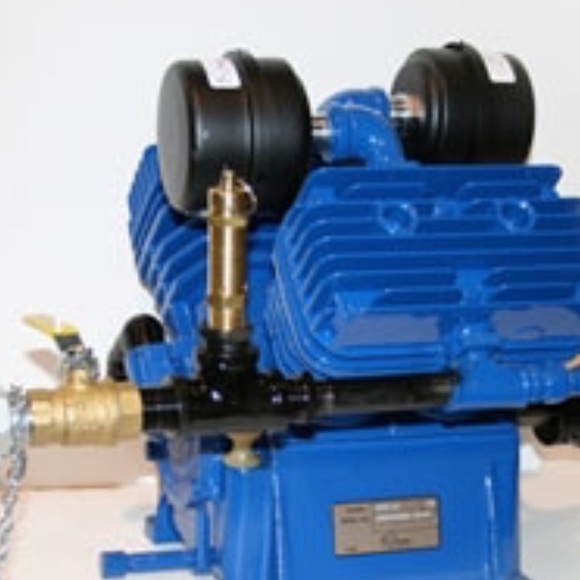 Profile Picture of L Paul (@scrappy1980) on Poshmark