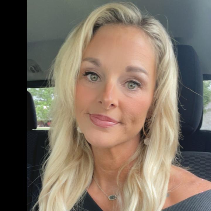 Profile Picture of Shawna (@shawnadanea) on Tiktok