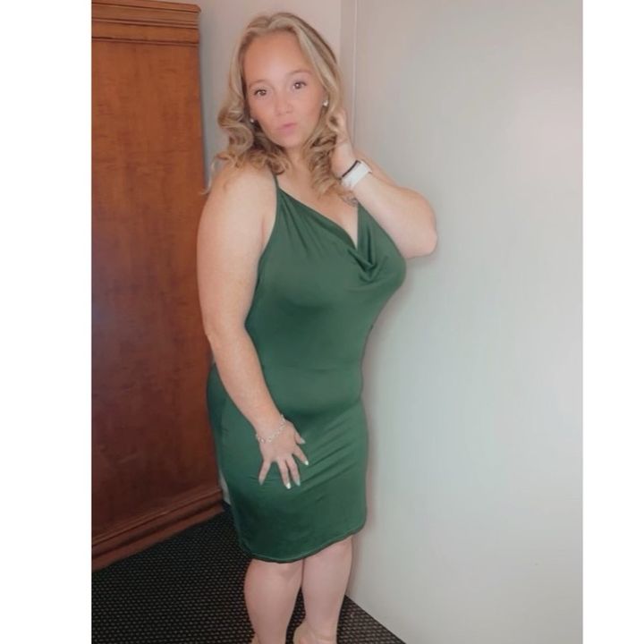 Profile Picture of Jessiiica🍒🖤 (@jesbennington) on Tiktok