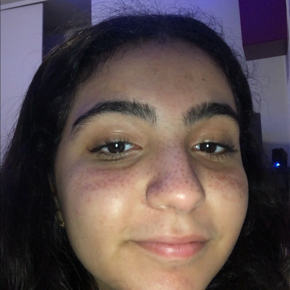 Shahd Mashali - Poshmark Profile Picture of Shahd Mashali (@smashali) on Poshmark