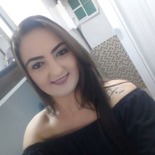 Julia Caíne - Facebook Profile Picture of Julia Caíne (@julia.caine.94) on Facebook